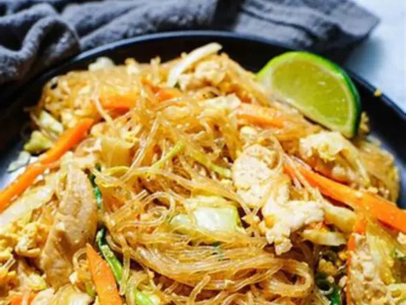 Pad woon sen glass noodles
