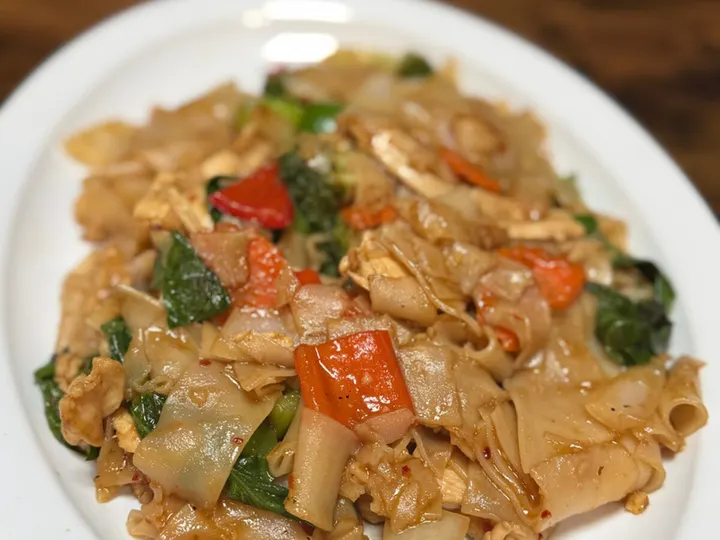 Drunken noodles
